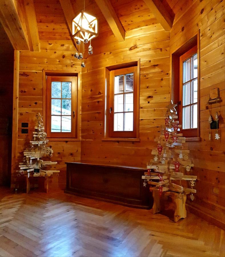 B&B Chalet Il Picchio Варцо Экстерьер фото