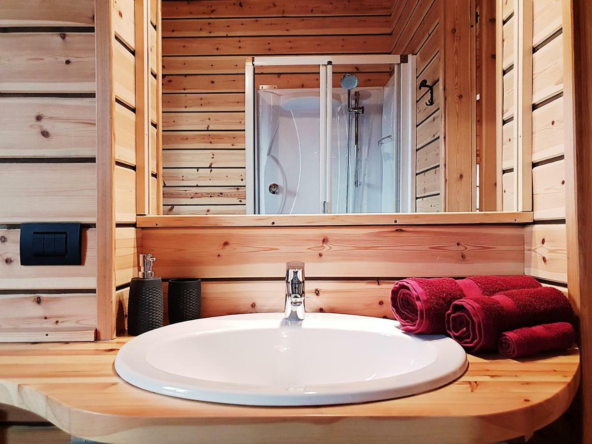B&B Chalet Il Picchio Варцо Экстерьер фото
